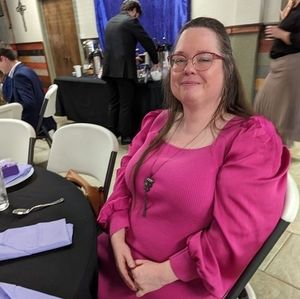 Meet your Posher, Lydia